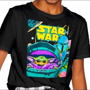 NWT Star Wars Mandalorian and Baby Yoda Vibrant Comic Book Graphic Tee